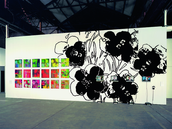 Sollfrank, Anonymous_Warhol-flowers: Cornelia Sollfrank, Anonymous_Warhol-flowers. Installationsansicht aus Anna Kournikova Deleted By Memeright Trusted System - Art in the Age of Intellectual Property. Hartware MedienKunstVerein (HMKV), Dortmund 2008. Foto: Christoph Irrgang